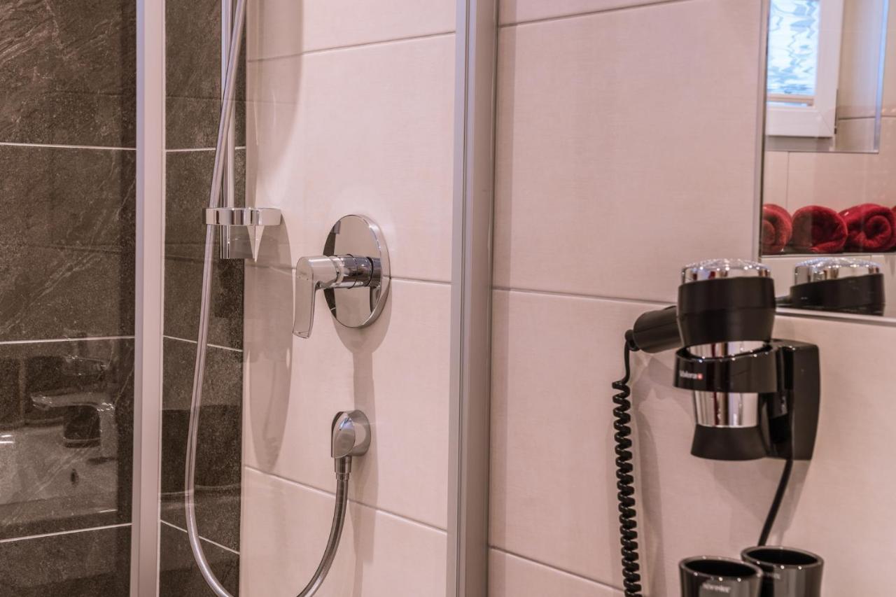 Gaestehaus Runhof Langenfeld Phòng bức ảnh